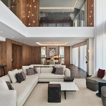 Hotel Grand Hyatt 5*