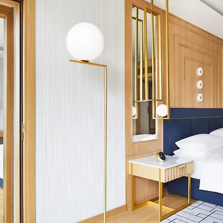 Grand Hyatt 5*